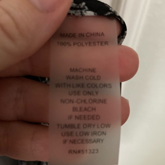 CHAUS New York size Large sheer button-down top - Picture 6 of 6